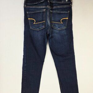 American Eagle Outfitters Super Stretch Skinny Sz 4 Short 28" Inseam Blue Jeans